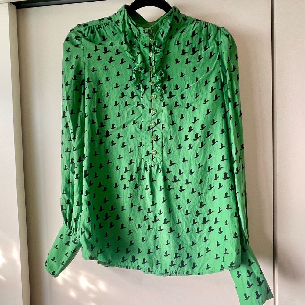 Juicy Couture Green Bird Print Ruffle Blouse Button Front Size 6 Fits Small Silk